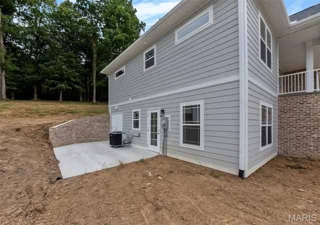 Photo 4 of Single family home for sale at 236 Stepping Stone Way, Cape Girardeau, MO 63701 | MLS# MIS26061351 | Listing updated on 2026-09-23