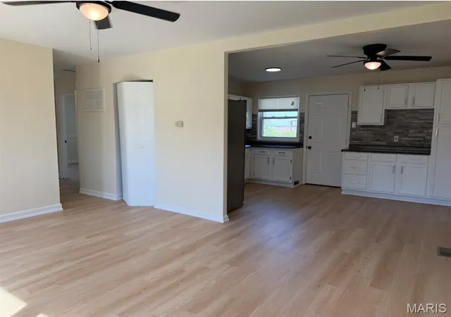 Photo 3 of Single family home for sale at 137 Charlene St, East Alton, IL 62024 | MLS# MIS26061357 | Listing updated on 2026-10-08