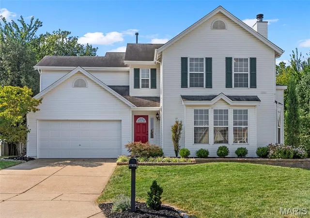 Photo 1 of Sale Pending at 17010 Old Holw Ct, Wildwood, MO 63040 | MLS# MIS26061364 | Listing updated on 2026-09-29