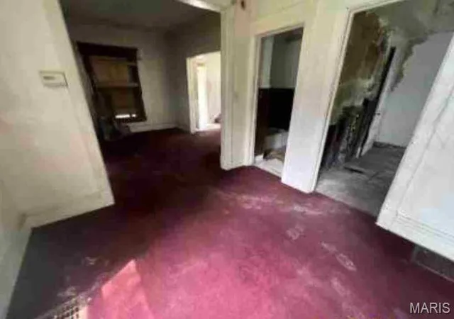 Photo 4 of Single family home for sale at 3237 Wabash Ave, Kansas City, MO 64109 | MLS# MIS26061367 | Listing updated on 2026-09-22