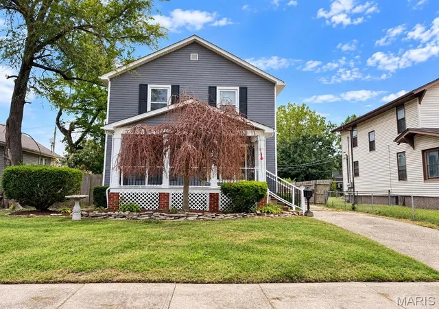 Single family home for sale at 1720 5th Street, Madison, IL 62060 | MLS# MIS26061379