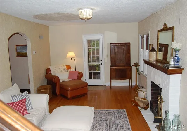 Photo 3 of Single family home for sale at 324 W 6th Street, Washington, MO 63090 | MLS# MIS26061386 | Listing updated on 2026-09-30