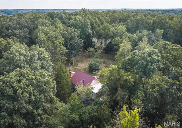 Single family home for sale at 50 Red Fox Run, Steelville, MO 65565 | MLS# MIS26061390