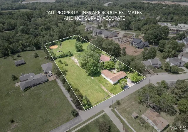 Single family home for sale at 5340 Studer Ln, Saint Louis, MO 63128 | MLS# MIS26061393