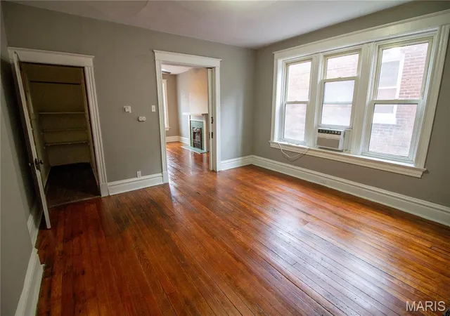 Photo 4 of Multi family home for sale at 4335 Minnesota Ave, Saint Louis, MO 63111 | MLS# MIS26061408 | Listing updated on 2026-09-25