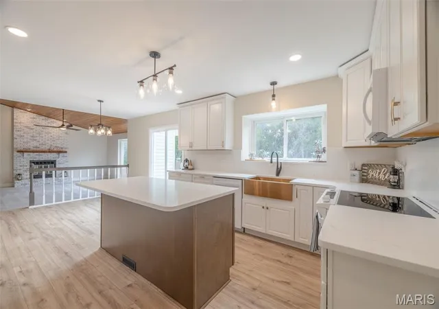 Photo 3 of Single family home for sale at 4114 Stafford Woods Ct, Saint Charles, MO 63304 | MLS# MIS26061409 | Listing updated on 2026-09-25
