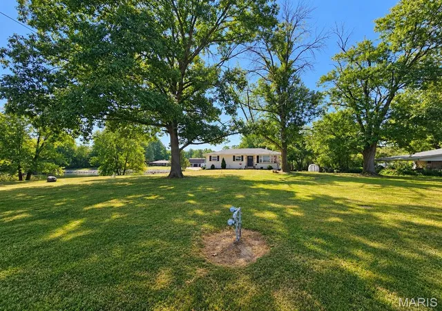 Photo 2 of Single family home for sale at 7962 State Route 140, Edwardsville, IL 62025 | MLS# MIS26061410 | Listing updated on 2026-10-02