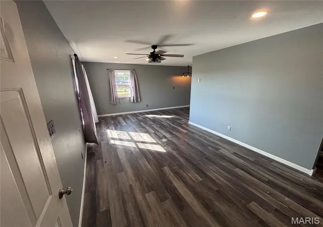 Photo 3 of Single family home for sale at 335 Brightstone Rd, Farmington, MO 63640 | MLS# MIS26061437 | Listing updated on 2026-10-02