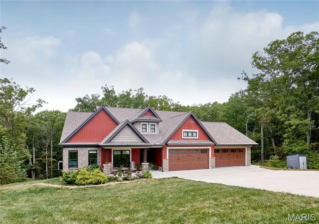 Photo 1 of Single family home for sale at 62 Copper Hills Cvs, Troy, MO 63379 | MLS# MIS26061482 | Listing updated on 2026-10-07
