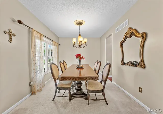 Photo 4 of Single family home for sale at 9 Amber Grain Ct, O Fallon, MO 63368 | MLS# MIS26061521 | Listing updated on 2026-09-25
