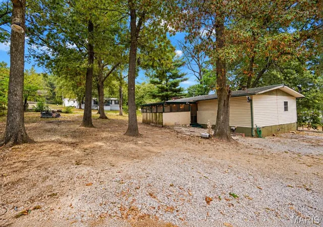 Photo 3 of Single family home for sale at 10112 Boyer St, Potosi, MO 63664 | MLS# MIS26061522 | Listing updated on 2026-09-30