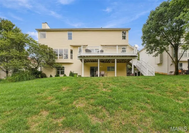 Photo 3 of Single family home for sale at 908 Green Arbor Dr, Fenton, MO 63026 | MLS# MIS26061525 | Listing updated on 2026-10-05