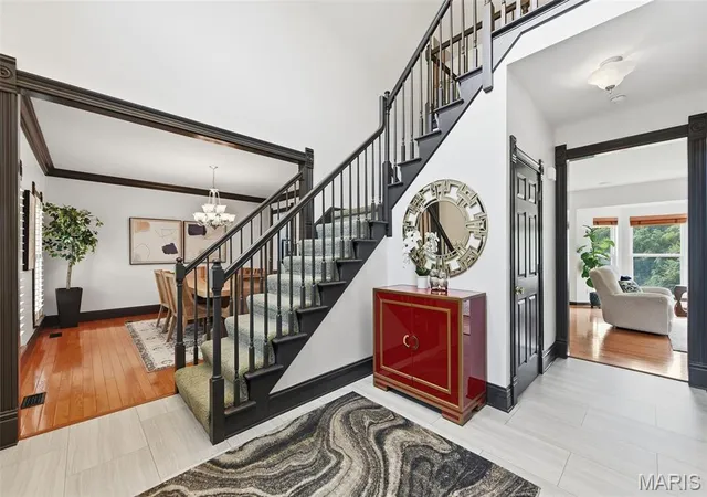 Photo 3 of Single family home for sale at 908 Green Arbor Dr, Fenton, MO 63026 | MLS# MIS26061525 | Listing updated on 2026-10-05