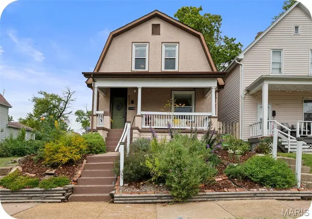 Photo 1 of Sale Pending at 6539 Bartmer Ave, Saint Louis, MO 63130 | MLS# MIS26061534 | Listing updated on 2026-10-03