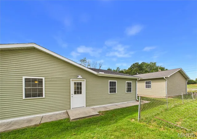 Photo 41 of Sale Pending at 1304 1st Street, Scott City, MO 63780 | MLS# MIS26061545 | Listing updated on 2026-09-26