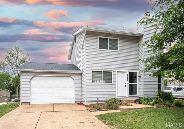Photo 2 of Single family home for sale at 1627 Williamsburg Dr, Barnhart, MO 63012 | MLS# MIS26061554 | Listing updated on 2026-10-06