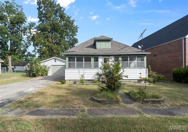 Photo 1 of Single family home for sale at 104 5th Street, Portageville, MO 63873 | MLS# MIS26061568 | Listing updated on 2026-10-01