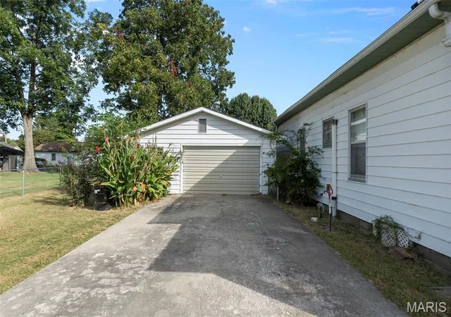 Photo 3 of Single family home for sale at 104 5th Street, Portageville, MO 63873 | MLS# MIS26061568 | Listing updated on 2026-10-01