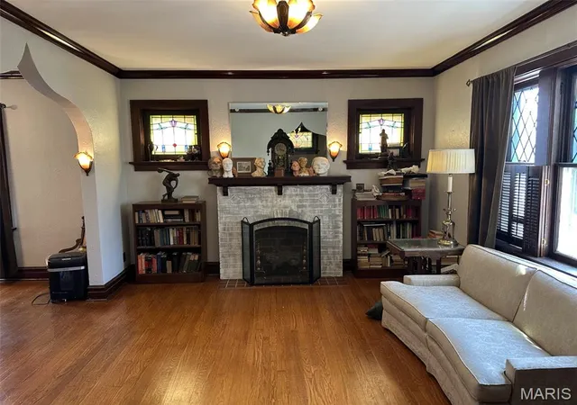 Photo 3 of Single family home for sale at 5701 Gresham Ave, Saint Louis, MO 63109 | MLS# MIS26061570 | Listing updated on 2026-09-24