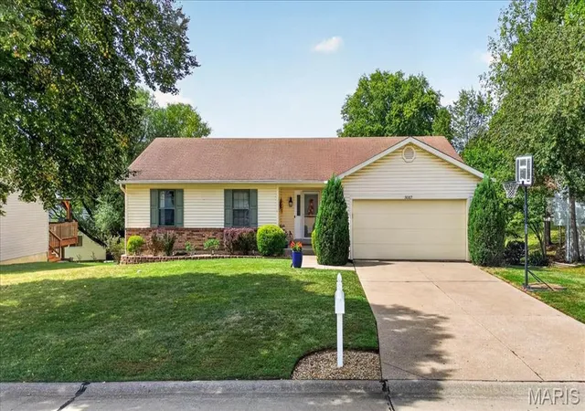 Photo 1 of Single family home for sale at 3037 Valley Vista Dr, Saint Peters, MO 63376 | MLS# MIS26061573 | Listing updated on 2026-09-25