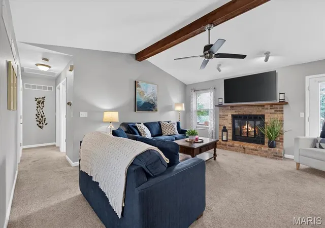 Photo 3 of Single family home for sale at 3037 Valley Vista Dr, Saint Peters, MO 63376 | MLS# MIS26061573 | Listing updated on 2026-09-25