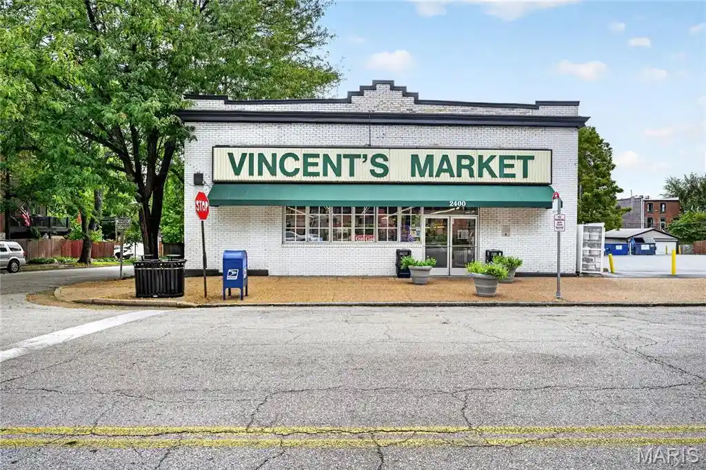Listing Photo 32 - Condo for sale in 2401 S 12th St located at 2401 S 12th St, St. Louis, MO 63104 - Unit #101