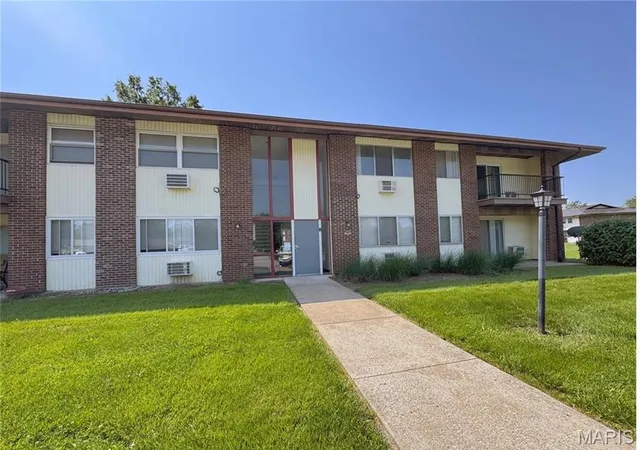 Photo 1 of Sale Pending at 7499 Hazelcrest Dr #G, Hazelwood, MO 63042 | MLS# MIS26061577 | Listing updated on 2026-09-28
