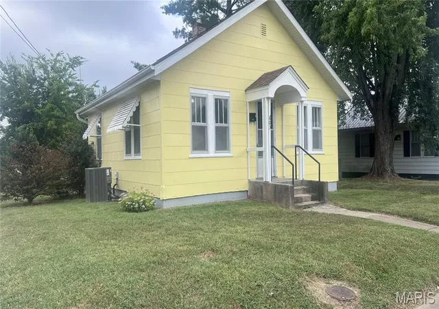 Photo 1 of Single family home for sale at 603 Edgemont Blvd, Perryville, MO 63775 | MLS# MIS26061580 | Listing updated on 2026-09-24