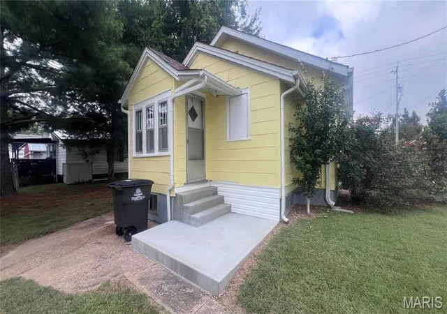 Photo 3 of Single family home for sale at 603 Edgemont Blvd, Perryville, MO 63775 | MLS# MIS26061580 | Listing updated on 2026-09-24