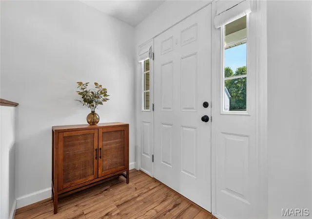 Photo 2 of Single family home for sale at 5507 Dressel Dr, Saint Charles, MO 63304 | MLS# MIS26061588 | Listing updated on 2026-10-05