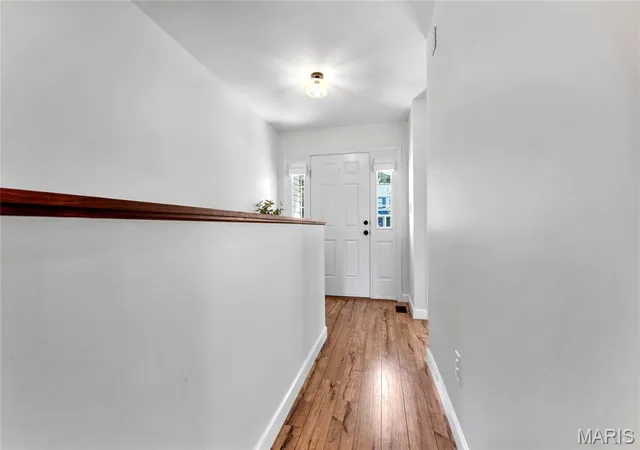 Photo 3 of Single family home for sale at 5507 Dressel Dr, Saint Charles, MO 63304 | MLS# MIS26061588 | Listing updated on 2026-10-05