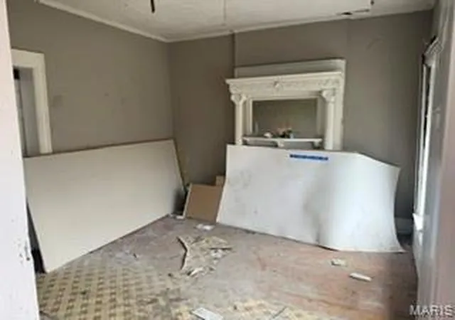 Photo 3 of Single family home for sale at 5233 Cates Ave, Saint Louis, MO 63108 | MLS# MIS26061591 | Listing updated on 2026-09-23