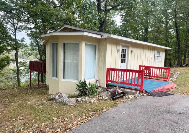 Photo 1 of Single family home for sale at 1545 Spring Cvs Rd, Sunrise Beach, MO 65079 | MLS# MIS26061594 | Listing updated on 2026-09-28