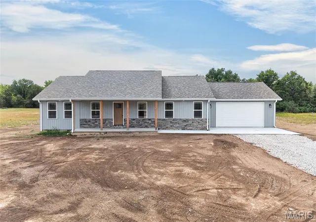 Photo 1 of Single family home for sale at 31125 Old Hwy 5, Lebanon, MO 65536 | MLS# MIS26061597 | Listing updated on 2026-09-23
