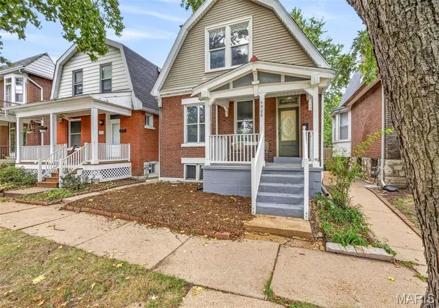 Photo 1 of Single family home for sale at 4928 Berthold Ave, Saint Louis, MO 63110 | MLS# MIS26061615 | Listing updated on 2026-10-18