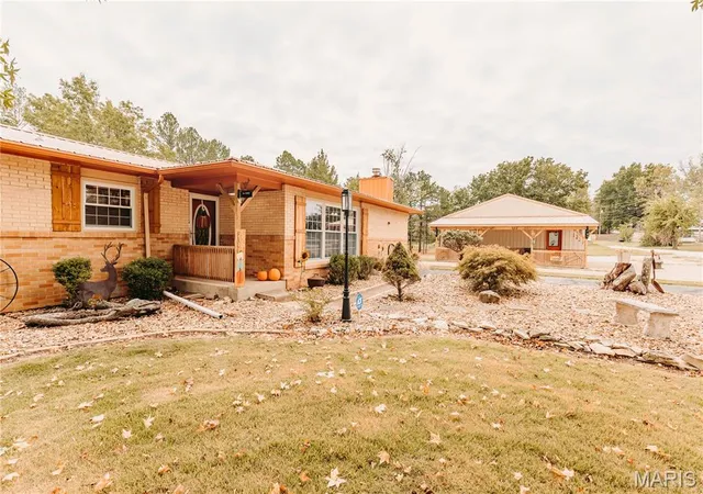 Photo 3 of Single family home for sale at 103 Qc Ln, Dixon, MO 65459 | MLS# MIS26061628 | Listing updated on 2026-09-26