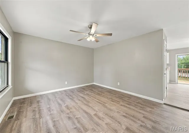Photo 4 of Single family home for sale at 2336 Jackson Dr, Arnold, MO 63010 | MLS# MIS26061630 | Listing updated on 2026-09-25