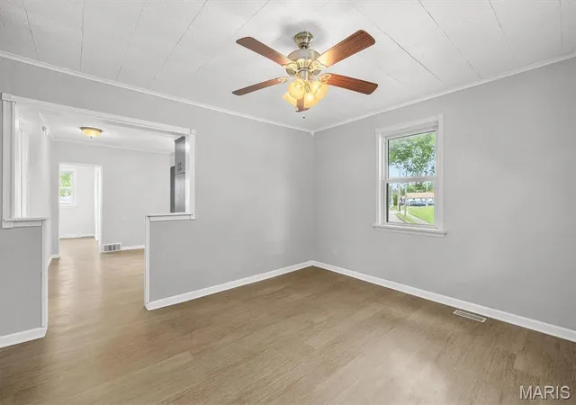 Photo 3 of Single family home for sale at 203 S 14th Street, Belleville, IL 62220 | MLS# MIS26061644 | Listing updated on 2026-09-25