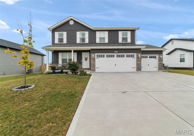 Photo 1 of Single family home for sale at 315 Katie Lynn Dr, Wentzville, MO 63385 | MLS# MIS26061646 | Listing updated on 2026-10-05