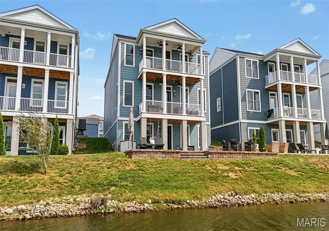 Photo 2 of Sale Pending at 130 Suntan Way, Saint Charles, MO 63301 | MLS# MIS26061659 | Listing updated on 2026-10-02