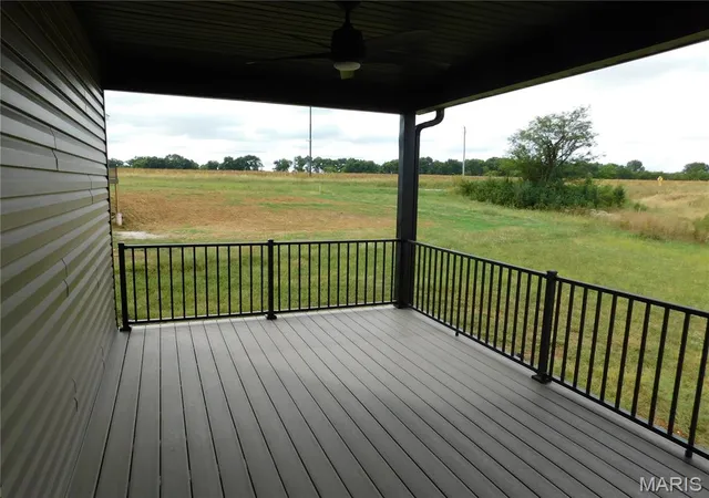 Photo 4 of Single family home for sale at 452 Westridge Dr, Troy, MO 63379 | MLS# MIS26061663 | Listing updated on 2026-10-05