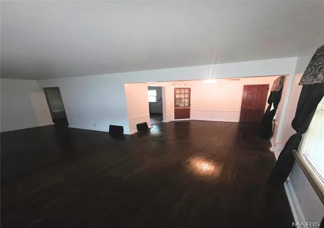 Photo 4 of Single family home for sale at 10140 Cabot Dr, Saint Louis, MO 63137 | MLS# MIS26061680 | Listing updated on 2026-10-05