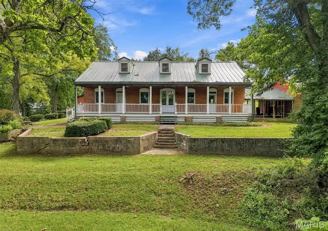 Photo 3 of Single family home for sale at 205 E 8th Street, Hermann, MO 65041 | MLS# MIS26061685 | Listing updated on 2026-09-25