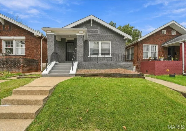 Single family home for sale at 5480 Arlington Ave, Saint Louis, MO 63120 | MLS# MIS26061699