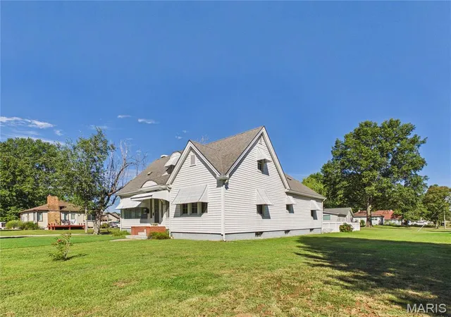 Photo 3 of Single family home for sale at 901 E Main St, Steeleville, IL 62288 | MLS# MIS26061741 | Listing updated on 2026-10-04