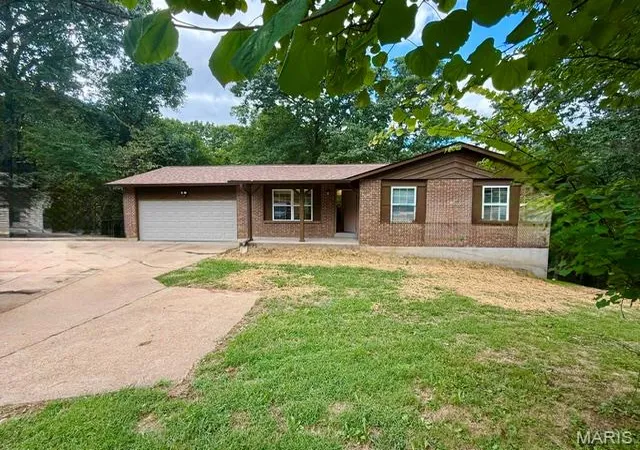 Photo 1 of Single family home for sale at 4581 Debbie Ln, House Springs, MO 63051 | MLS# MIS26061743 | Listing updated on 2026-09-24