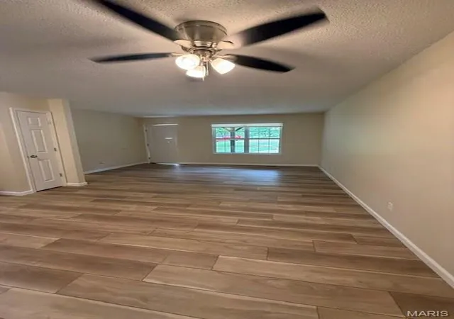 Photo 3 of Single family home for sale at 4581 Debbie Ln, House Springs, MO 63051 | MLS# MIS26061743 | Listing updated on 2026-09-24