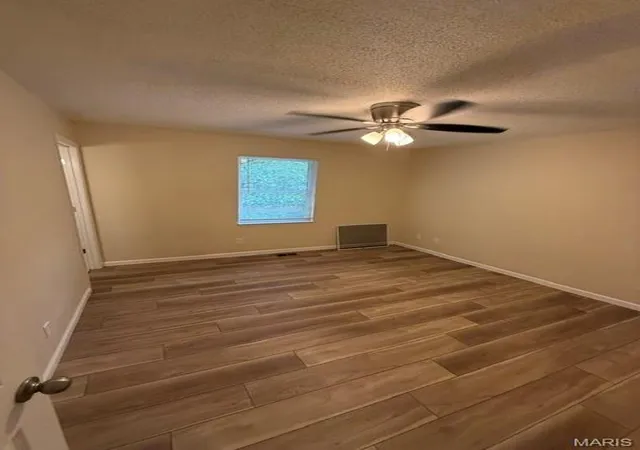 Photo 4 of Single family home for sale at 4581 Debbie Ln, House Springs, MO 63051 | MLS# MIS26061743 | Listing updated on 2026-09-24