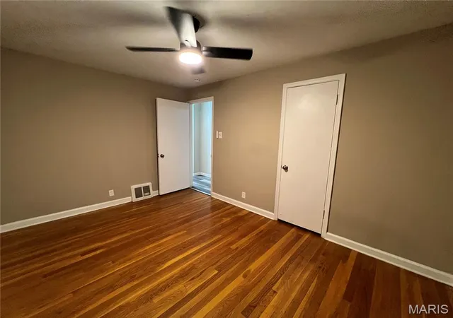Photo 3 of Single family home for sale at 10436 Ewell Dr, Saint Louis, MO 63137 | MLS# MIS26061744 | Listing updated on 2026-10-09