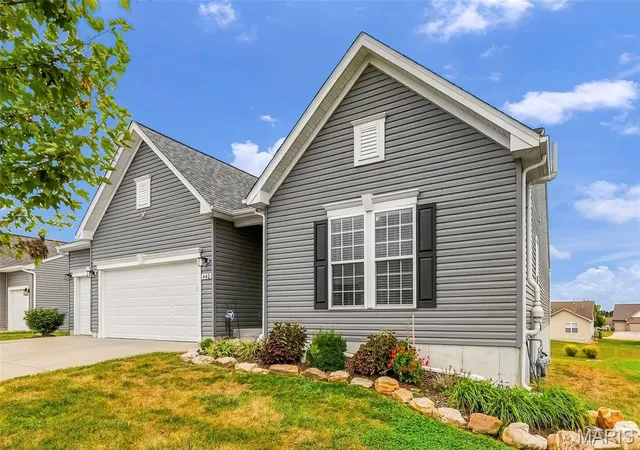 Photo 4 of Single family home for sale at 440 Rocky Mountain Dr, Troy, MO 63379 | MLS# MIS26061748 | Listing updated on 2026-09-30